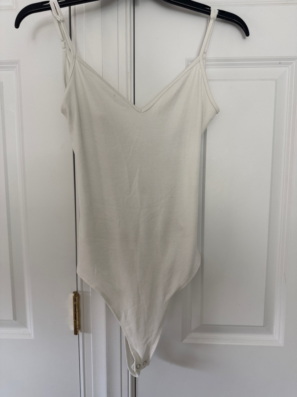 American Eagle Outfitters Cream Ribbed Snap-Closure Bodysuit